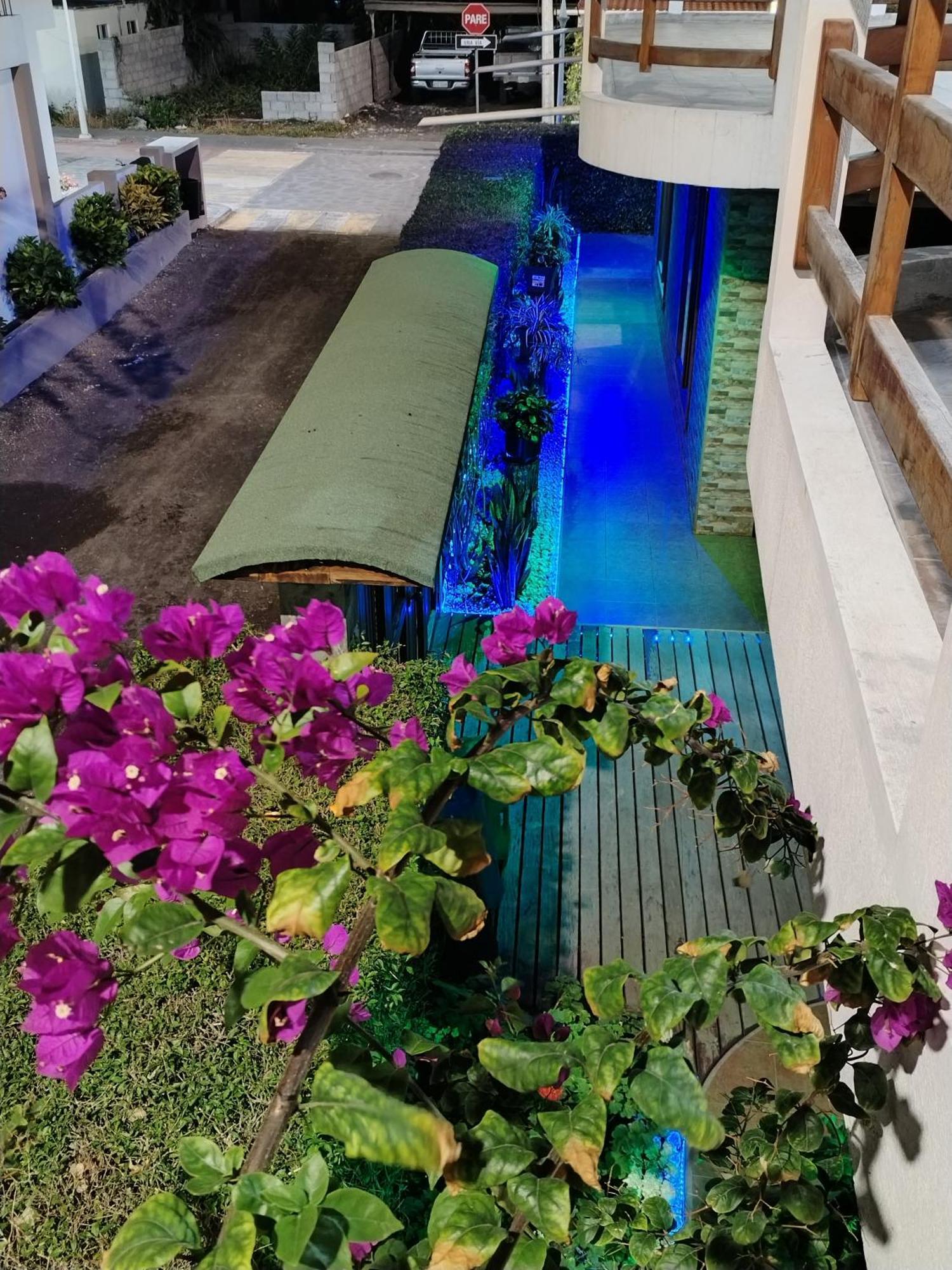 Hotel Starfish Puerto Villamil Luaran gambar