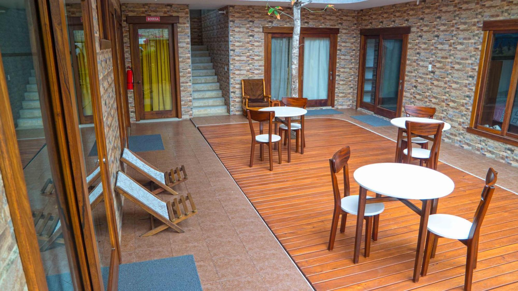 Hotel Starfish Puerto Villamil Luaran gambar