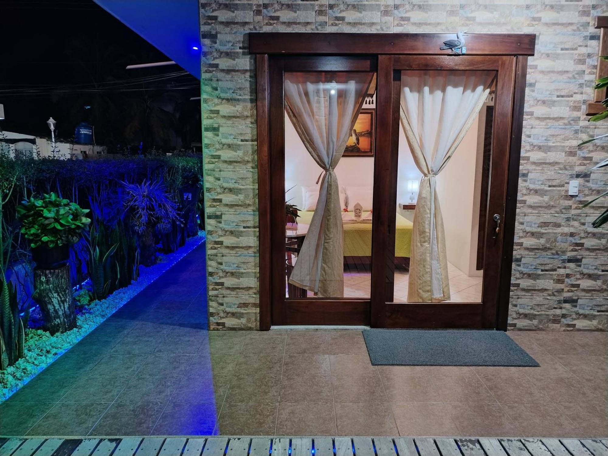 Hotel Starfish Puerto Villamil Luaran gambar