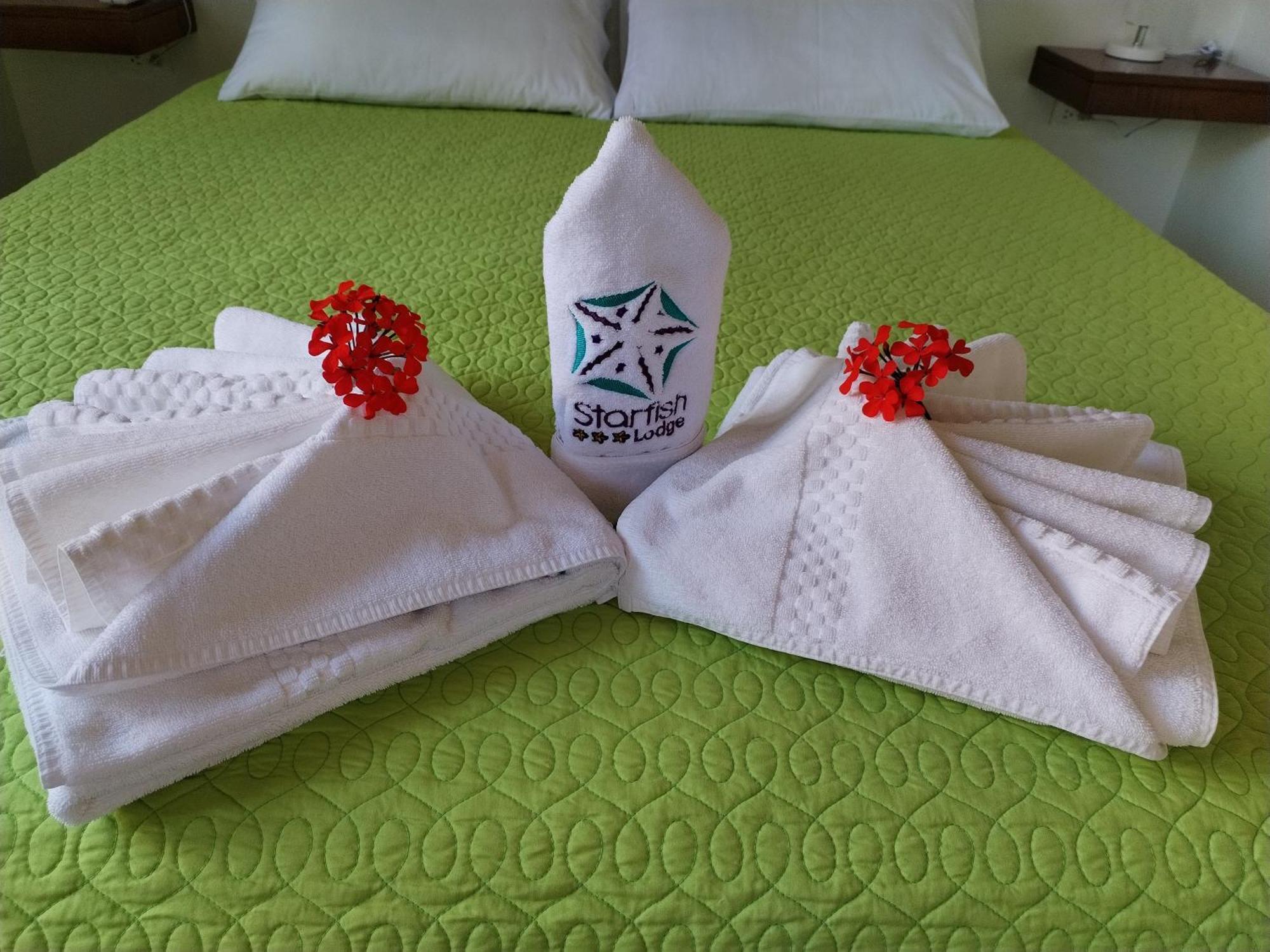 Hotel Starfish Puerto Villamil Luaran gambar