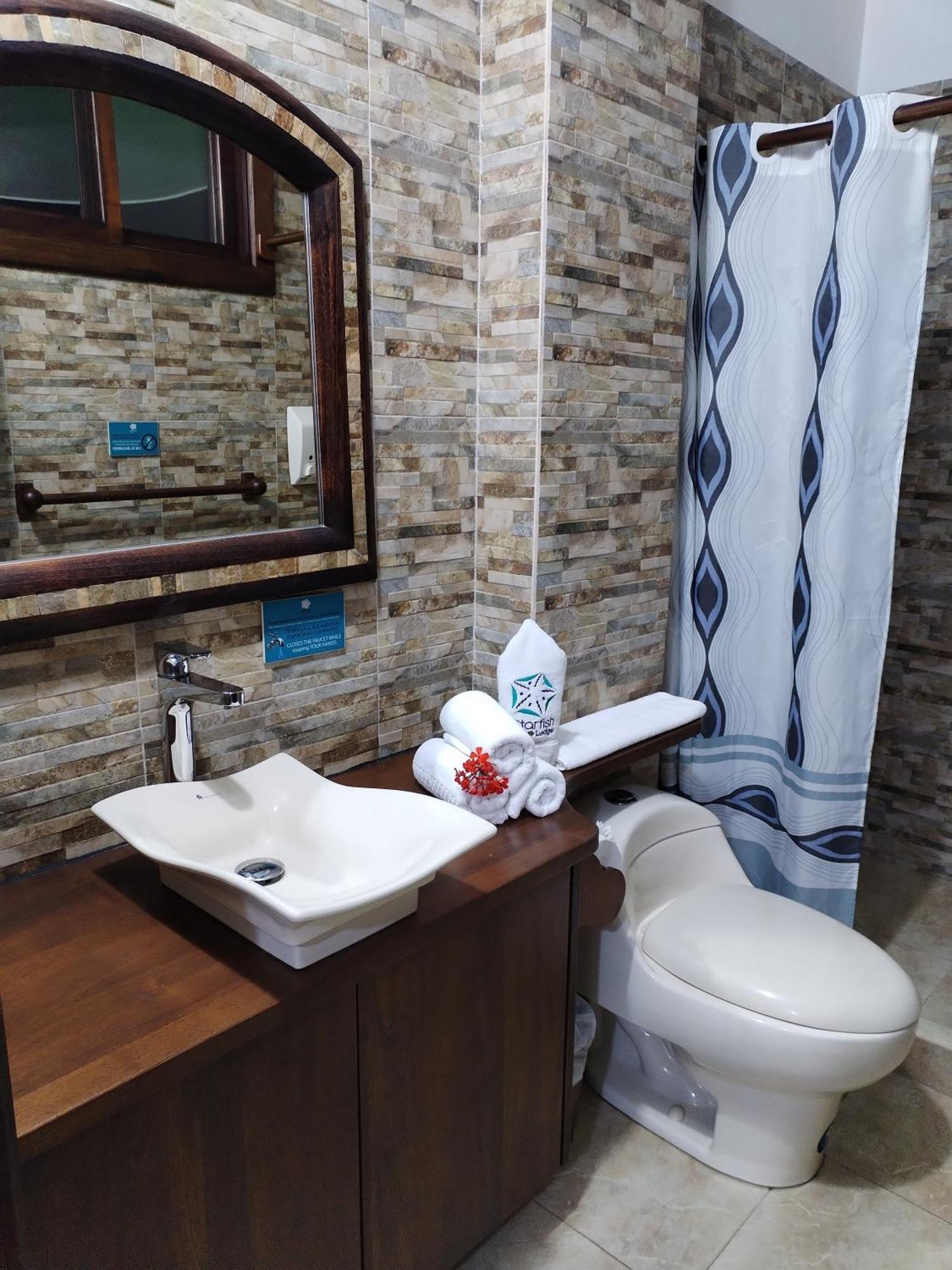 Hotel Starfish Puerto Villamil Luaran gambar